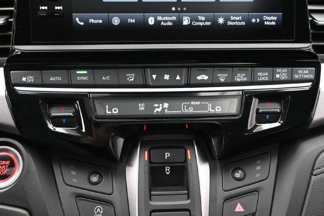 Used 2025 Honda Odyssey EX-L image 22