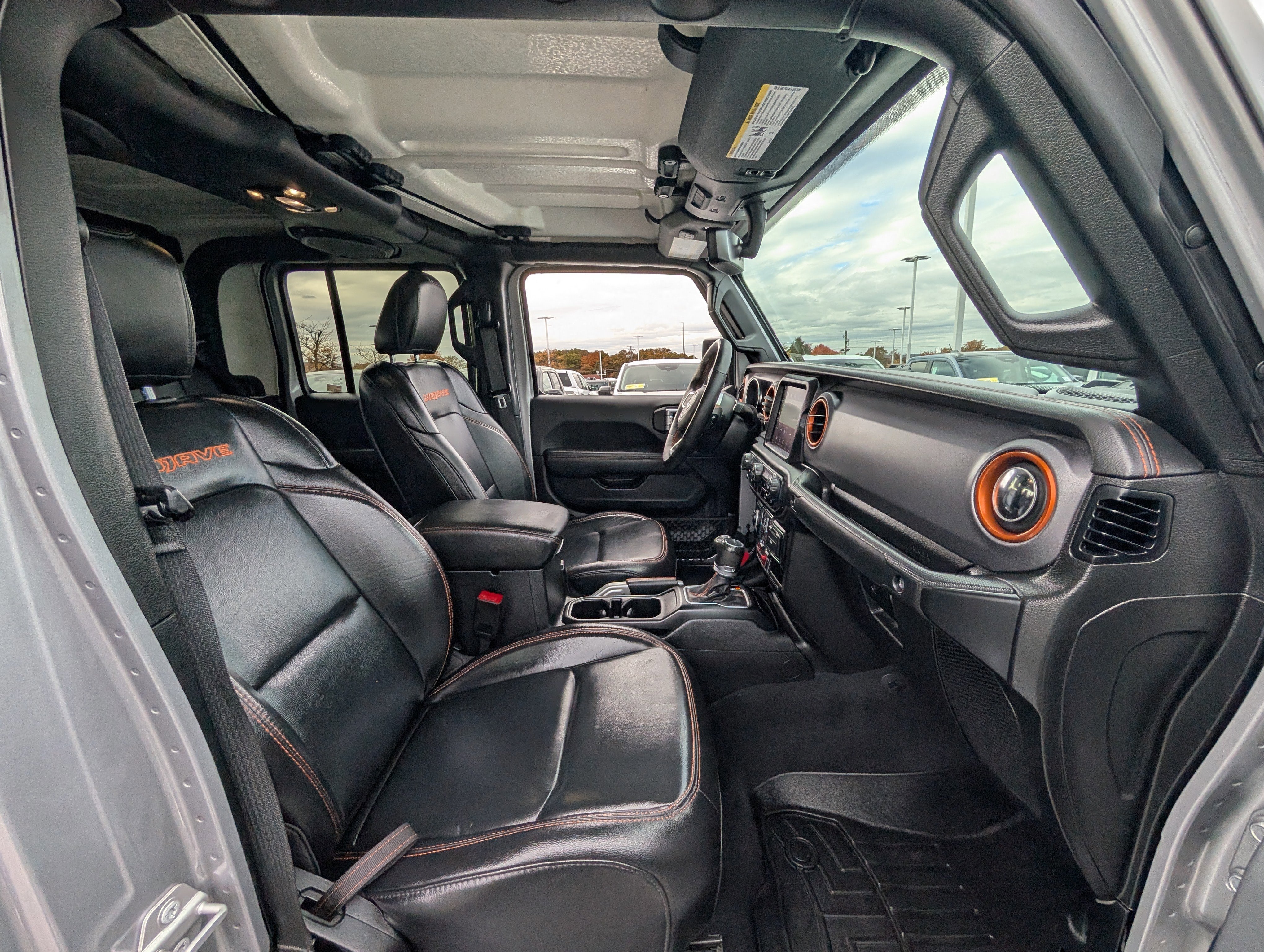 Used 2021 Jeep Gladiator Mojave image 11