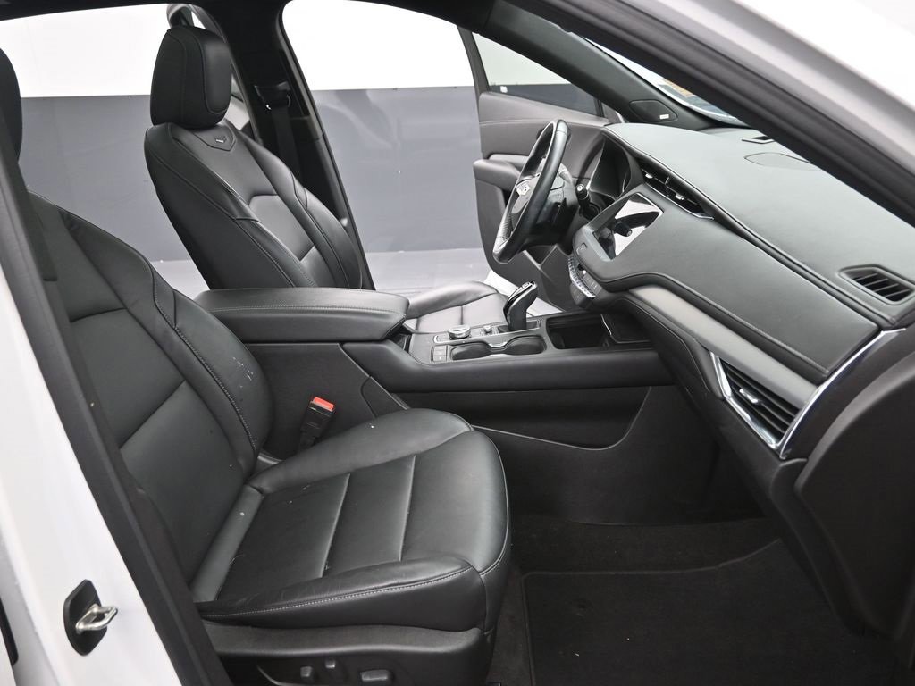 Used 2023 Cadillac XT4 Premium Luxury w/ Driver Assist Package image 20