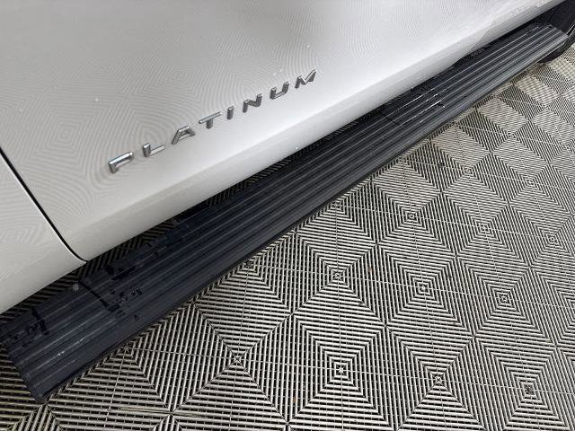 Certified 2025 Ford Expedition Max Platinum AWD/4WD image 15