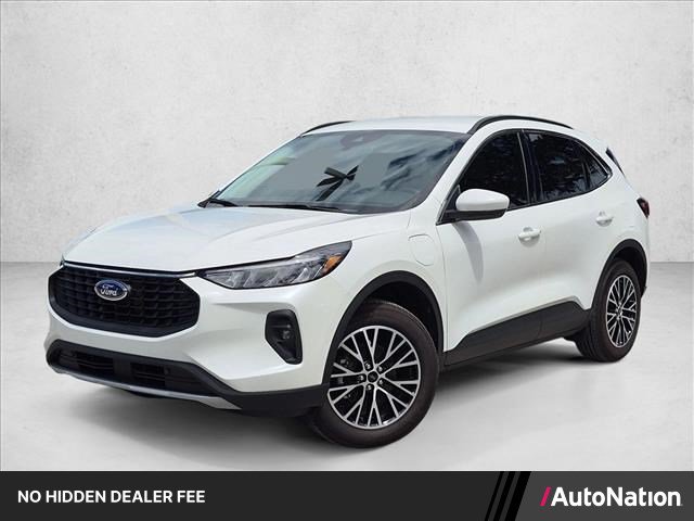 Certified 2025 Ford Escape SE