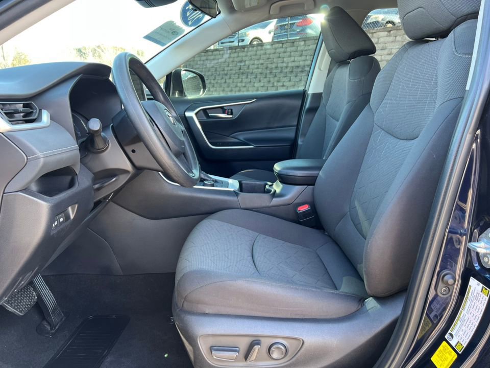 Used 2024 Toyota RAV4 XLE image 8