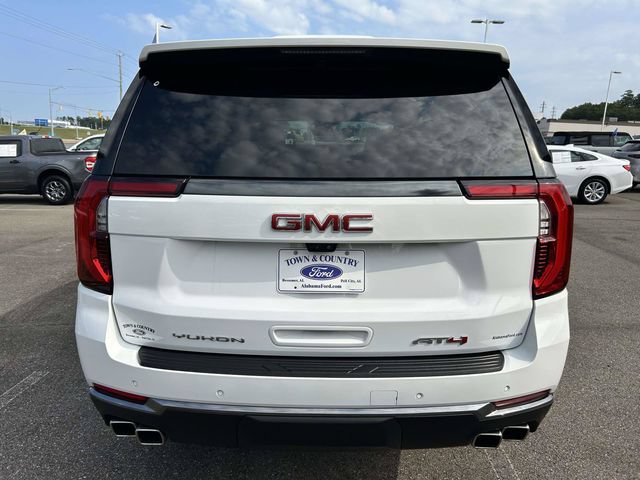 Used 2025 GMC Yukon AT4 w/ AT4 Premium Package AWD/4WD image 29