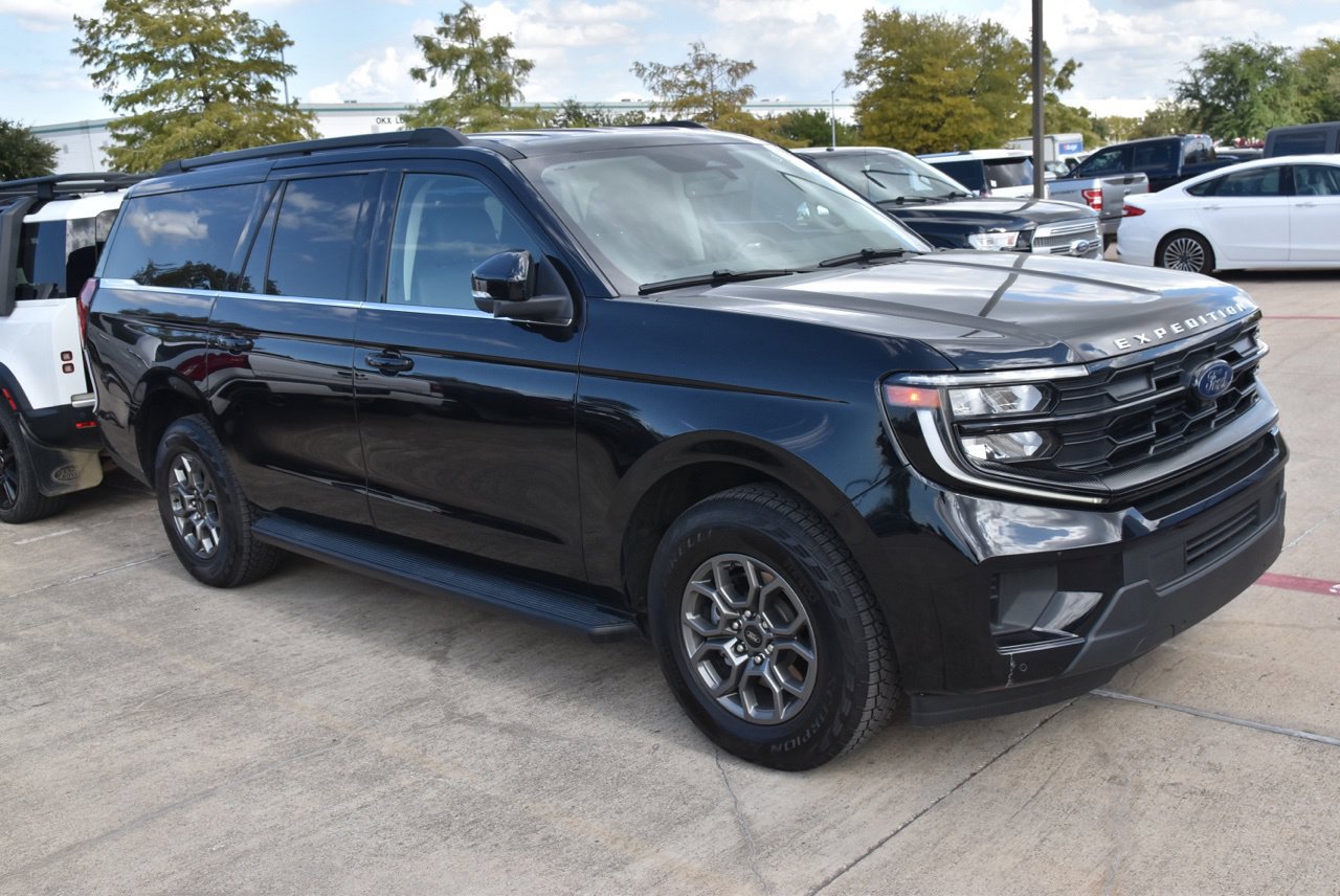 Certified 2026 Ford Expedition Max Active RWD image 4