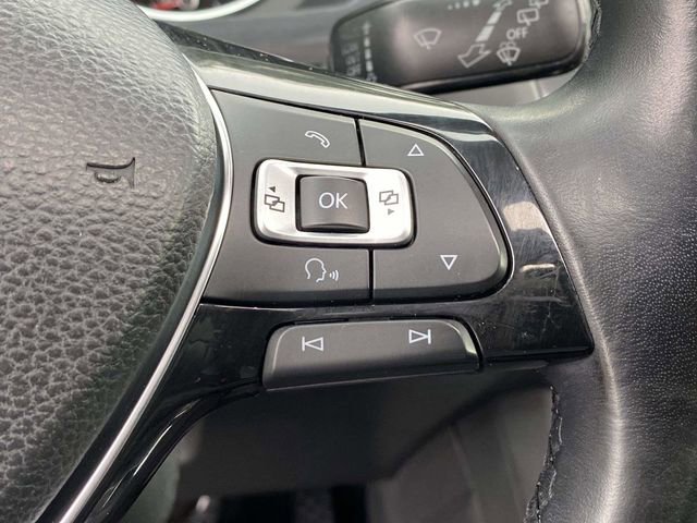 Used 2018 Volkswagen Tiguan SEL image 25