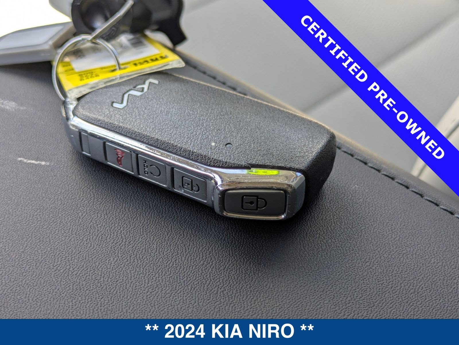 Used 2024 Kia Niro EX Touring FWD image 36