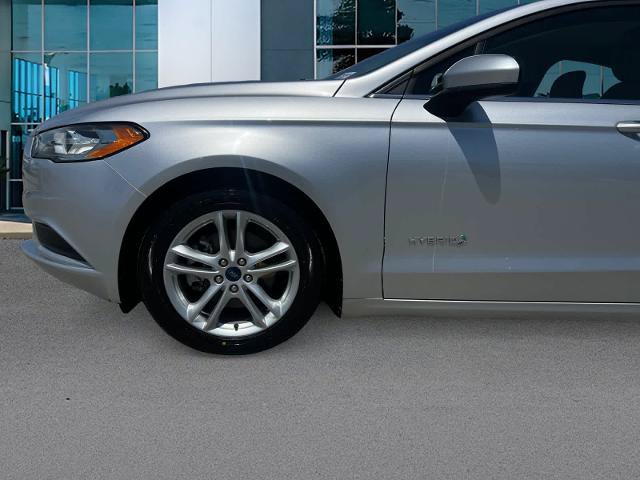 Certified 2018 Ford Fusion S FWD image 9