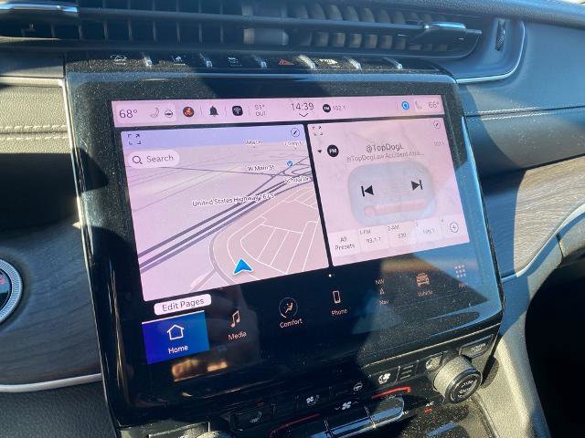 Used 2023 Jeep Grand Cherokee L Limited w/ Luxury Tech Group II image 19