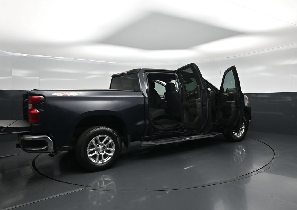 Used 2023 Chevrolet Silverado 1500 LT AWD/4WD image 6