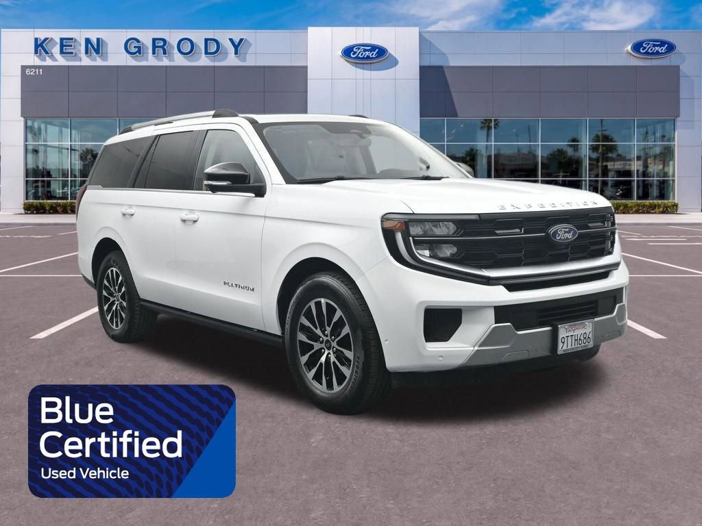 Certified 2025 Ford Expedition Platinum AWD/4WD image 1