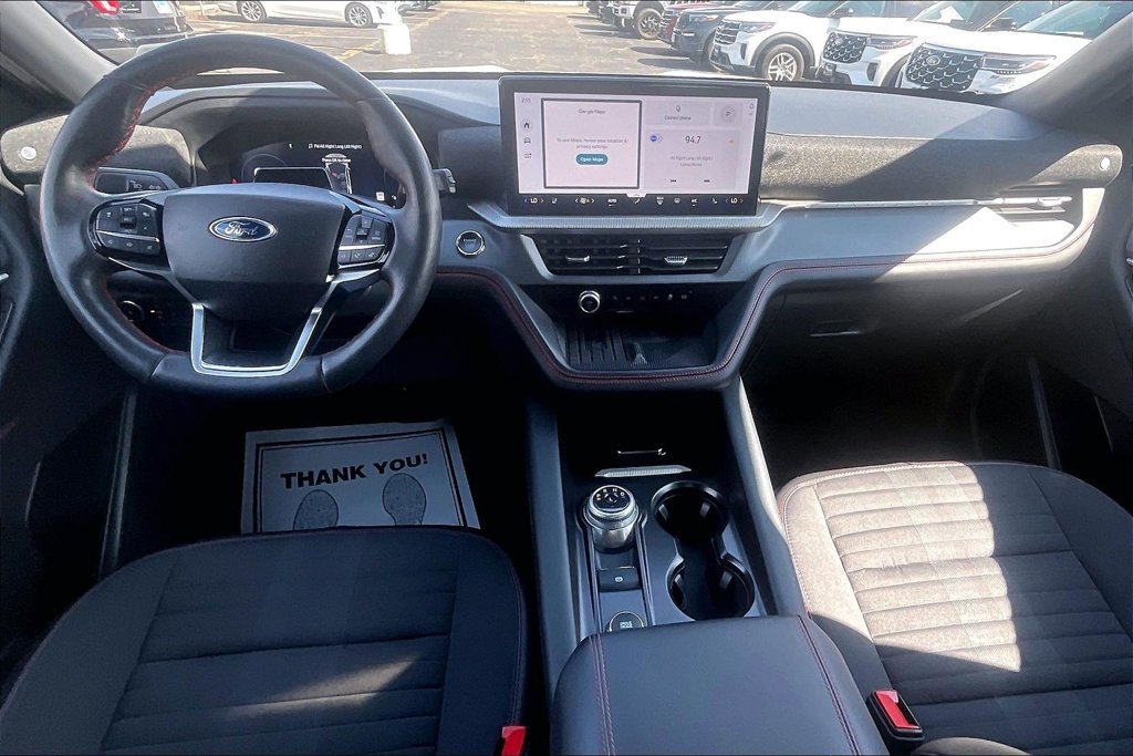 Certified 2025 Ford Explorer ST-Line w/ Premium Package AWD/4WD image 14