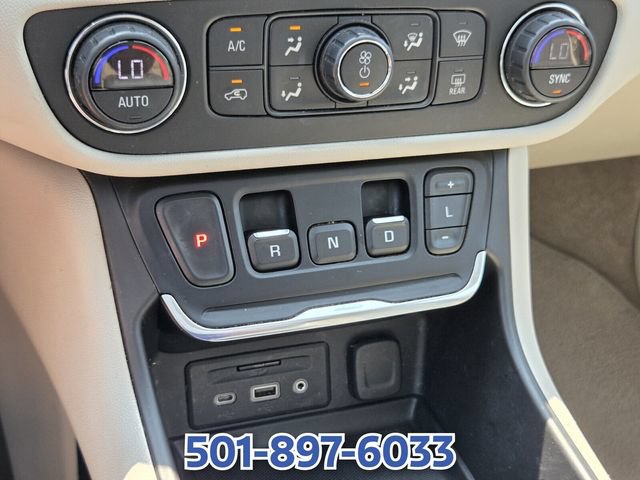 Used 2020 GMC Terrain Denali w/ Denali Premium Package FWD image 21