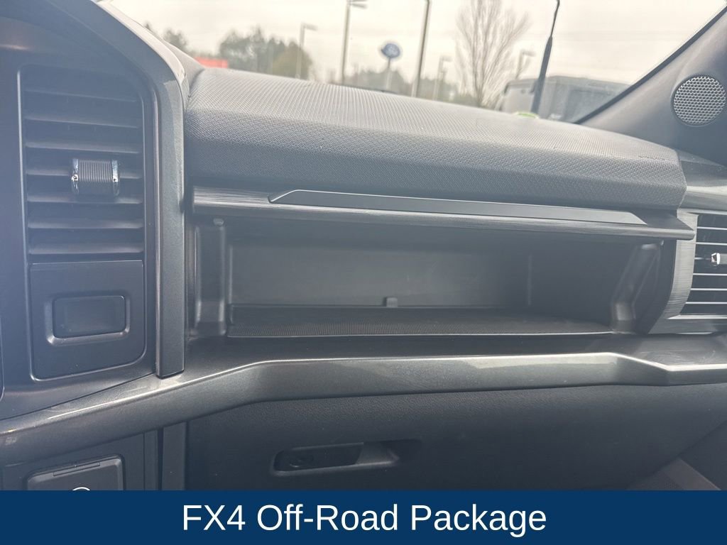 Certified 2022 Ford F150 XLT w/ Equipment Group 302A High image 26