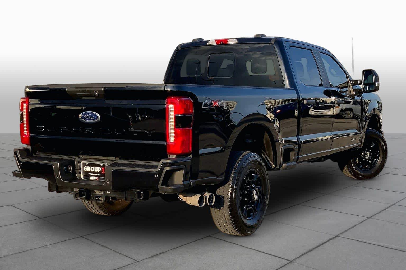 Certified 2024 Ford F250 XL w/ STX Appearance Package AWD/4WD image 13