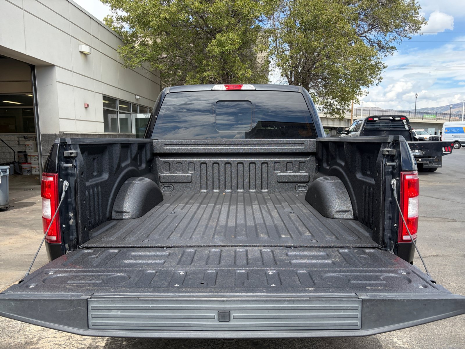 Certified 2020 Ford F150 XLT w/ Equipment Group 302A Luxury AWD/4WD image 30