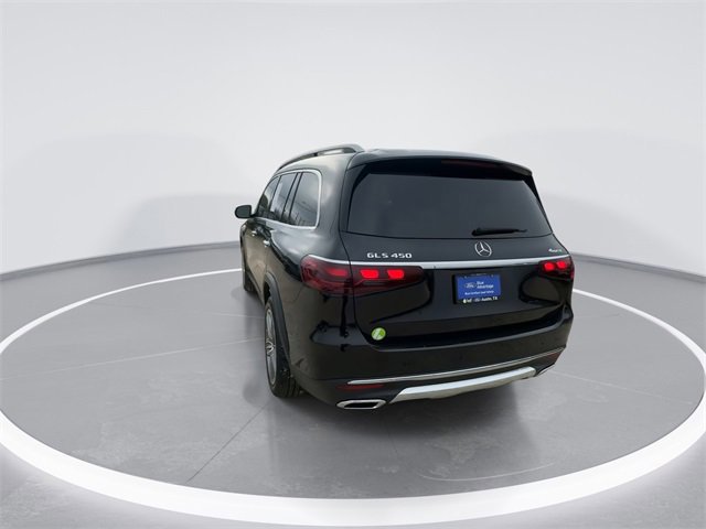 Used 2025 Mercedes-Benz GLS 450 4MATIC image 9