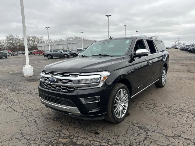 Certified 2023 Ford Expedition Max Platinum image 3