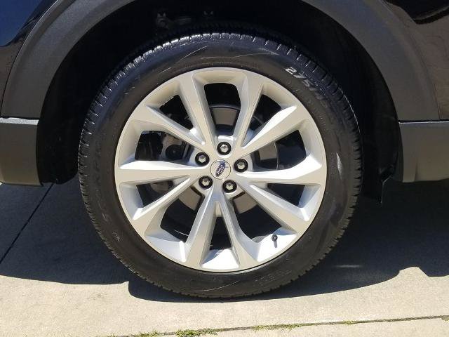 Certified 2023 Ford Explorer Platinum w/ Technology Package AWD/4WD image 31