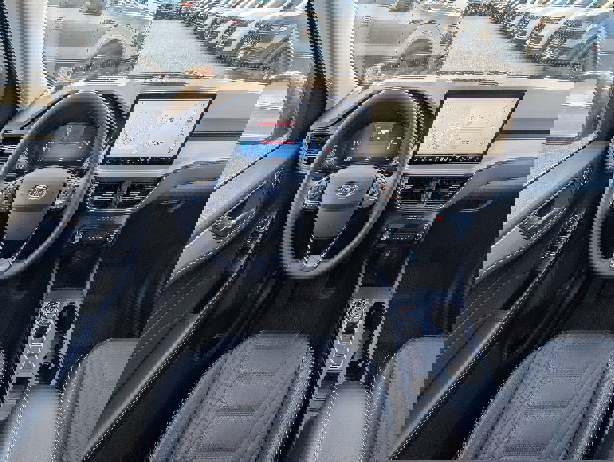 Certified 2023 Ford Escape SE w/ PHEV Premium Package image 19