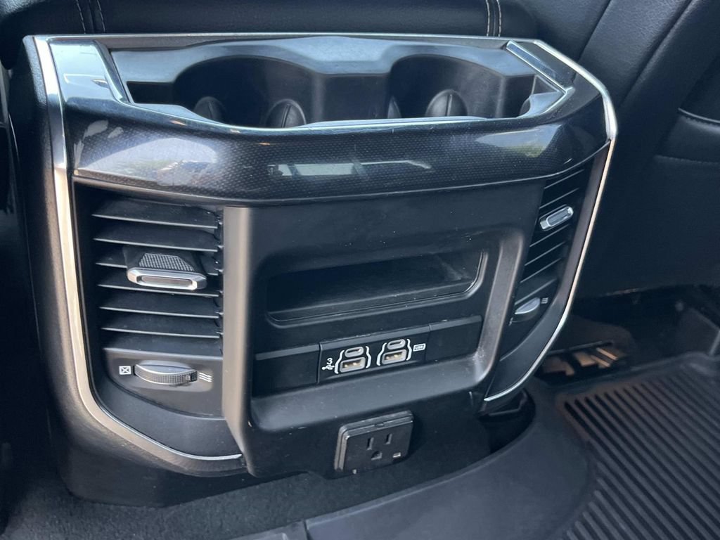 Used 2019 RAM 1500 Laramie w/ Sport Appearance Package AWD/4WD image 20