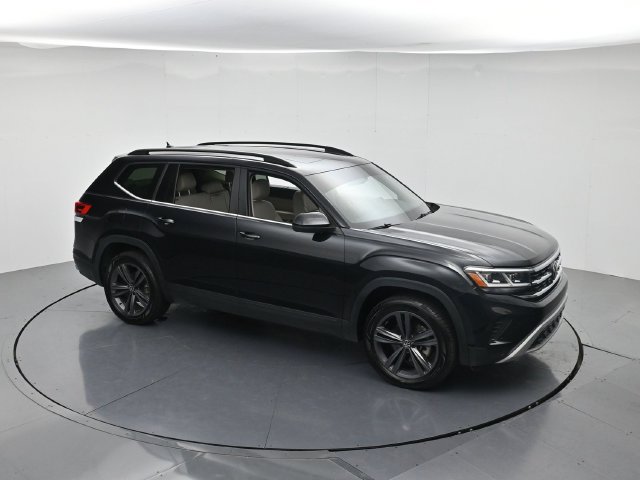 Used 2023 Volkswagen Atlas SE w/ Panoramic Sunroof Package FWD image 44