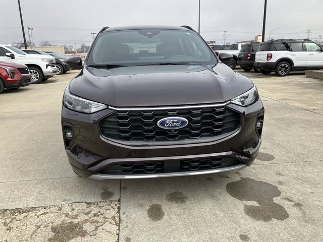 Certified 2023 Ford Escape ST-Line Select w/ Tech Pack #2 AWD/4WD image 9