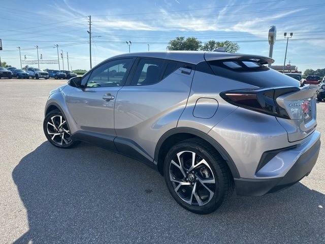 Used 2020 Toyota C-HR XLE FWD image 26