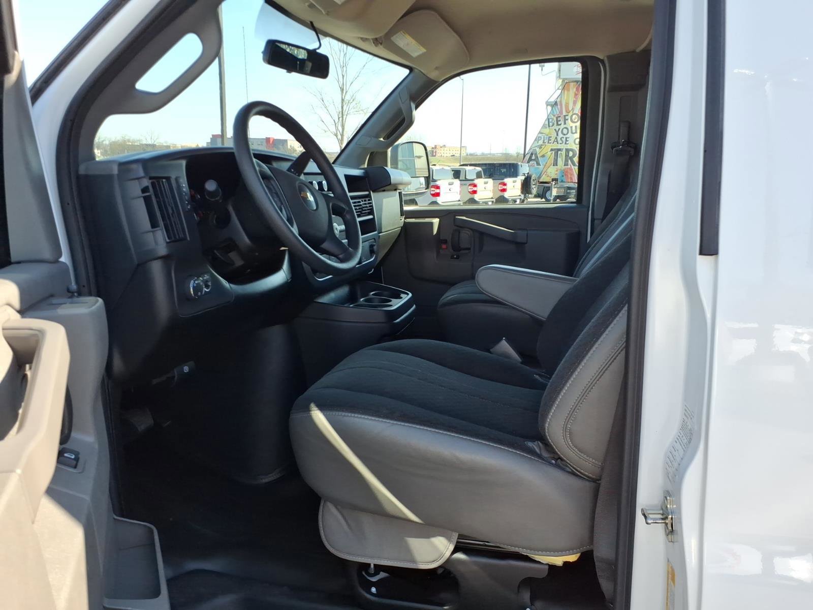 Used 2024 Chevrolet Express 2500 w/ Driver Convenience Package image 12