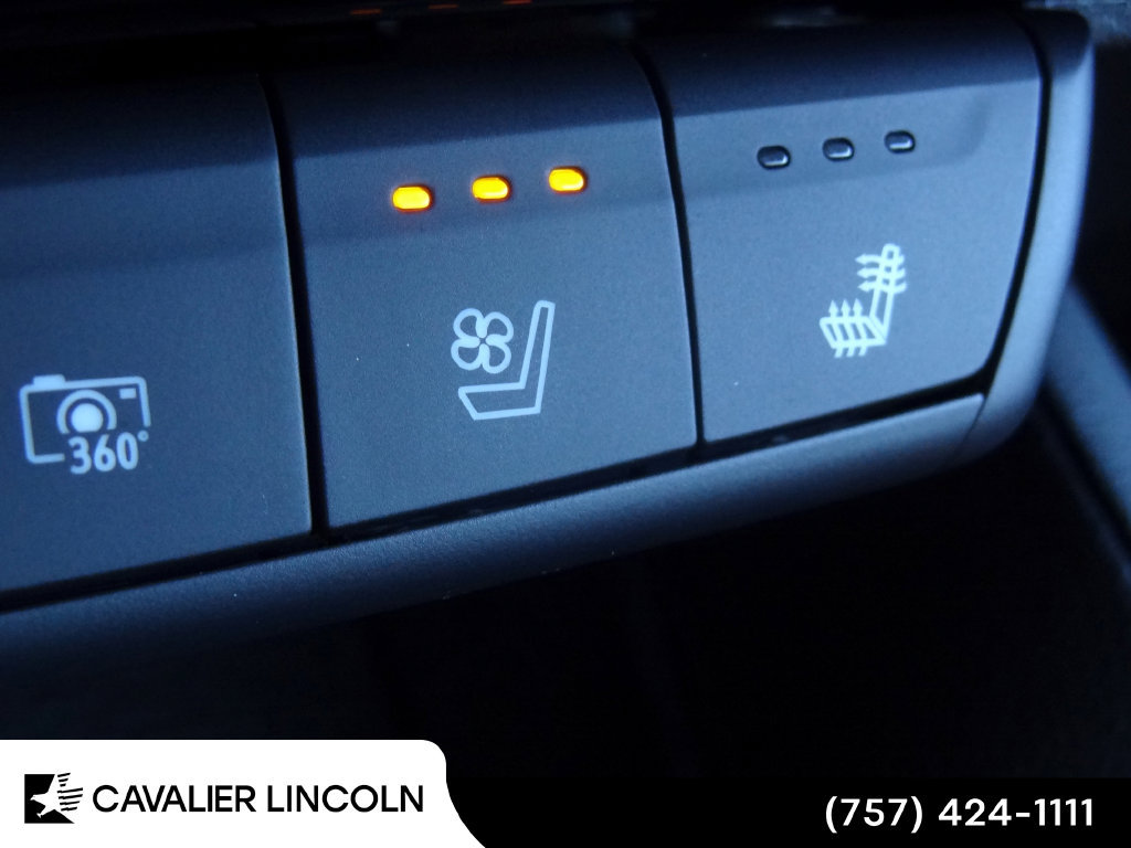Used 2026 Cadillac CT5 Sport w/ Platinum Package RWD image 36
