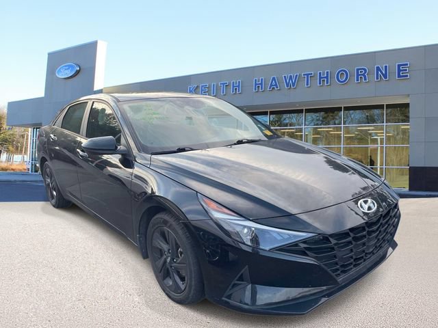 Used 2022 Hyundai Elantra Blue FWD image 1