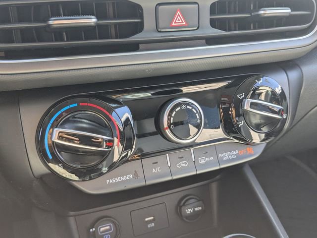 Used 2022 Hyundai Kona SEL image 15