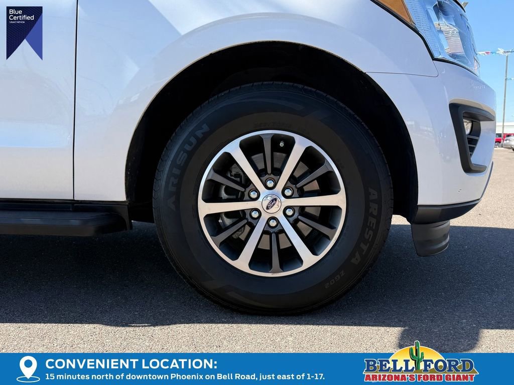 Certified 2018 Ford Expedition XLT w/ Equipment Group 201A image 5