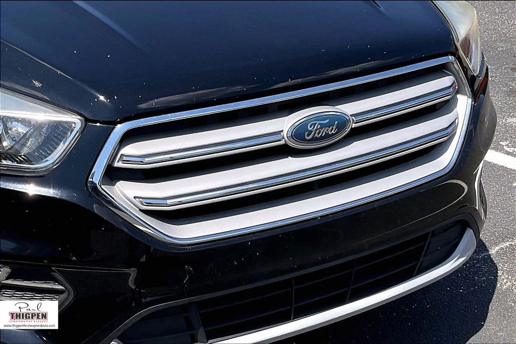 Certified 2019 Ford Escape SE FWD image 27