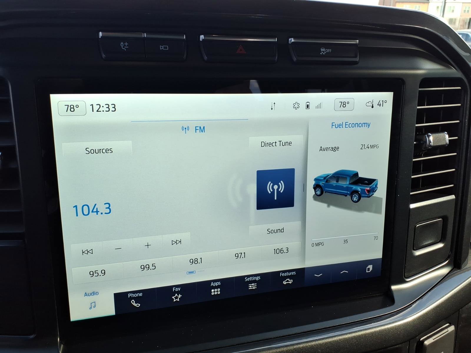 Certified 2022 Ford F150 XLT w/ Equipment Group 302A High image 16