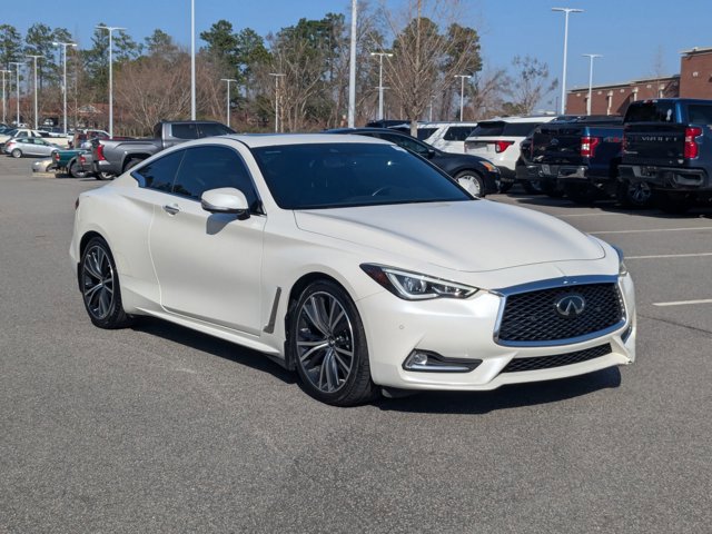Used 2022 INFINITI Q60 3.0t Luxe w/ Essential Package image 1
