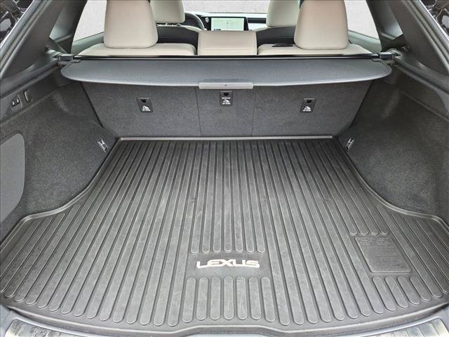 Used 2023 Lexus RX 350 Premium Plus w/ Cold Area Package FWD image 6