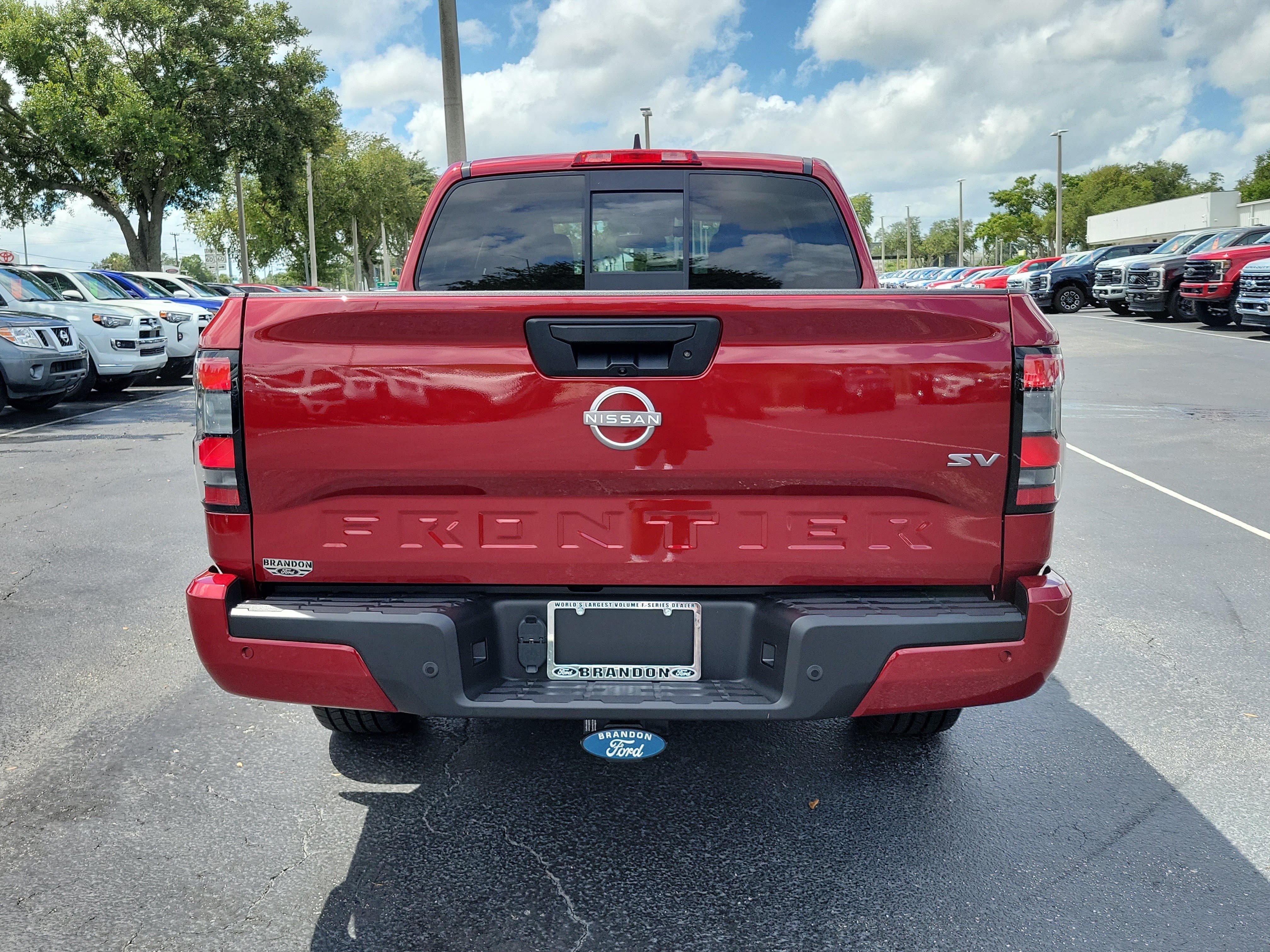 Used 2022 Nissan Frontier SV RWD image 8