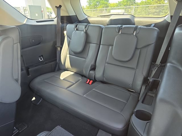 Certified 2025 Ford Explorer Active w/ Active Comfort Package AWD/4WD image 26