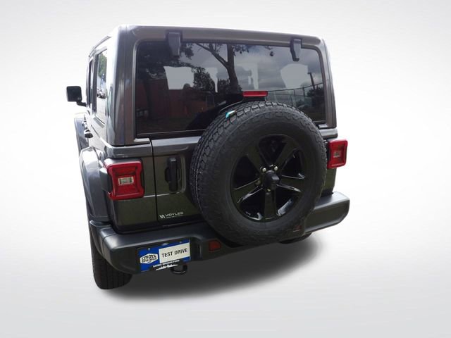 Used 2022 Jeep Wrangler Unlimited Sahara AWD/4WD image 13