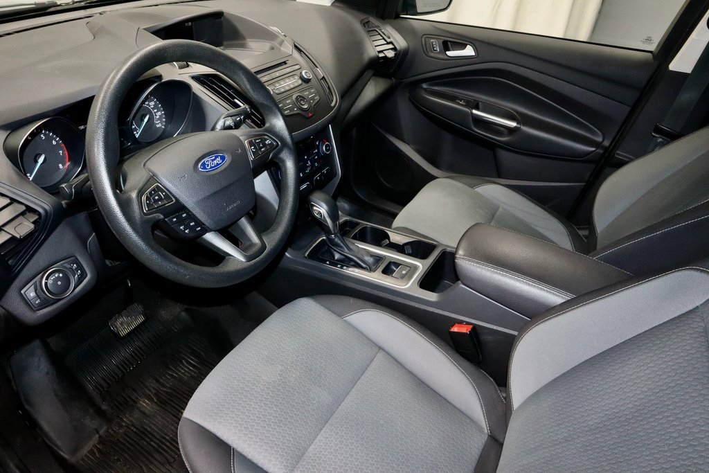 Certified 2018 Ford Escape SE image 25