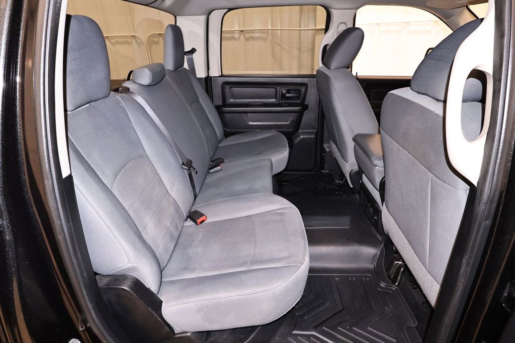 Used 2017 RAM 1500 Express w/ Black Ram 1500 Express Group AWD/4WD image 16
