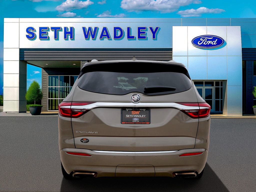 Used 2020 Buick Enclave Avenir w/ Avenir Technology Package FWD image 4