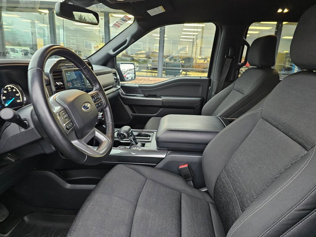 Certified 2022 Ford F150 XLT w/ Equipment Group 302A High image 17