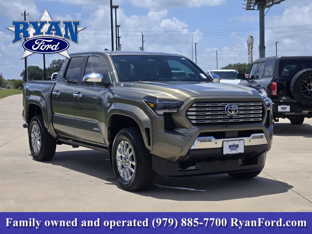 Used 2024 Toyota Tacoma Limited AWD/4WD image 2