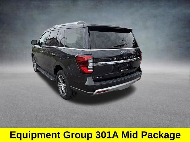 Certified 2024 Ford Expedition Limited AWD/4WD image 3