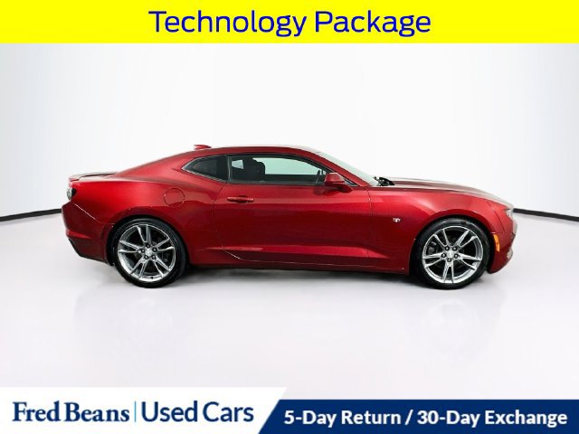 Used 2020 Chevrolet Camaro LT w/ RS Package RWD image 10