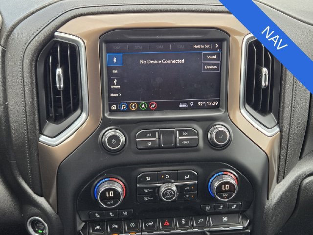 Used 2019 Chevrolet Silverado 1500 High Country AWD/4WD image 16