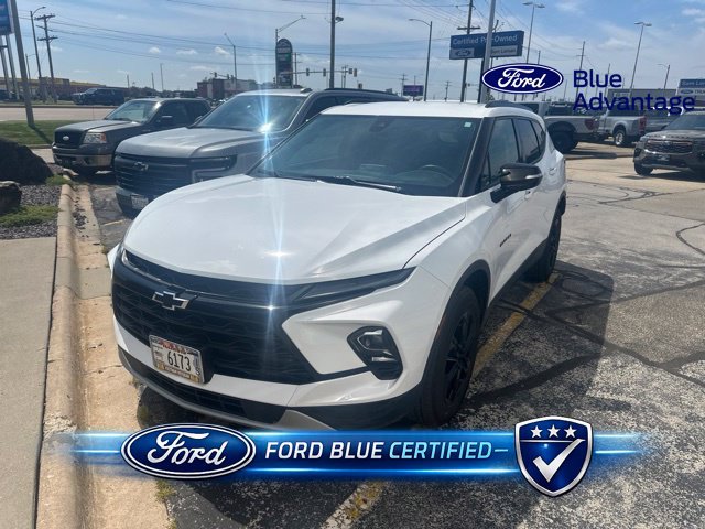 Used 2025 Chevrolet Blazer LT w/ Midnight/Sport Edition FWD image 1
