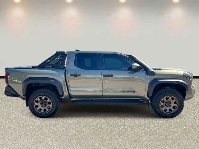 Used 2024 Toyota Tacoma 4x4 Double Cab Hybrid image 4