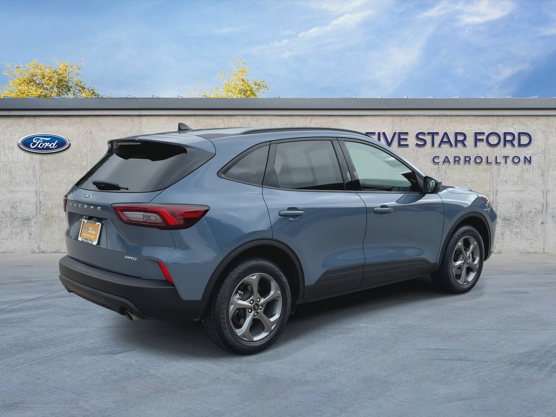Certified 2025 Ford Escape ST-Line Select AWD/4WD image 8